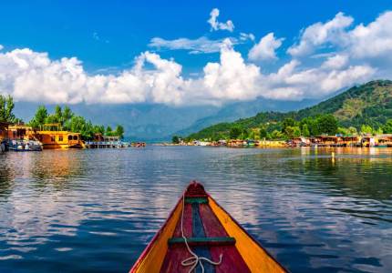 Kashmir Discovery – 7 Days of Bliss from Chandigarh